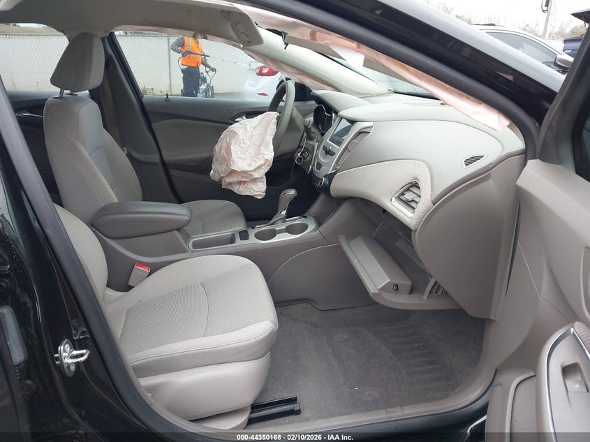 2018 Chevrolet Cruze Ls Auto