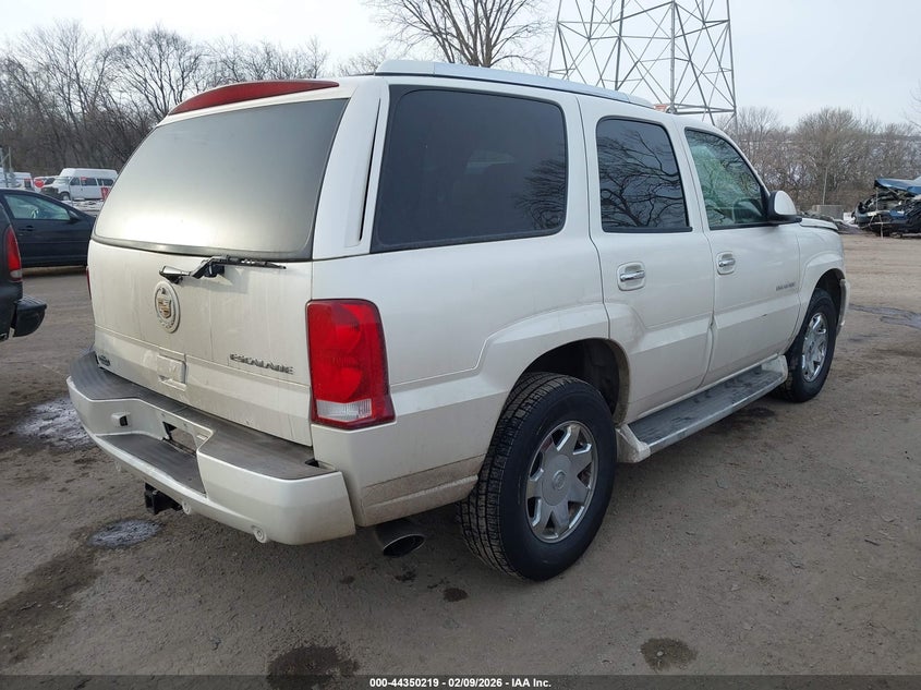 2004 Cadillac Escalade Standard