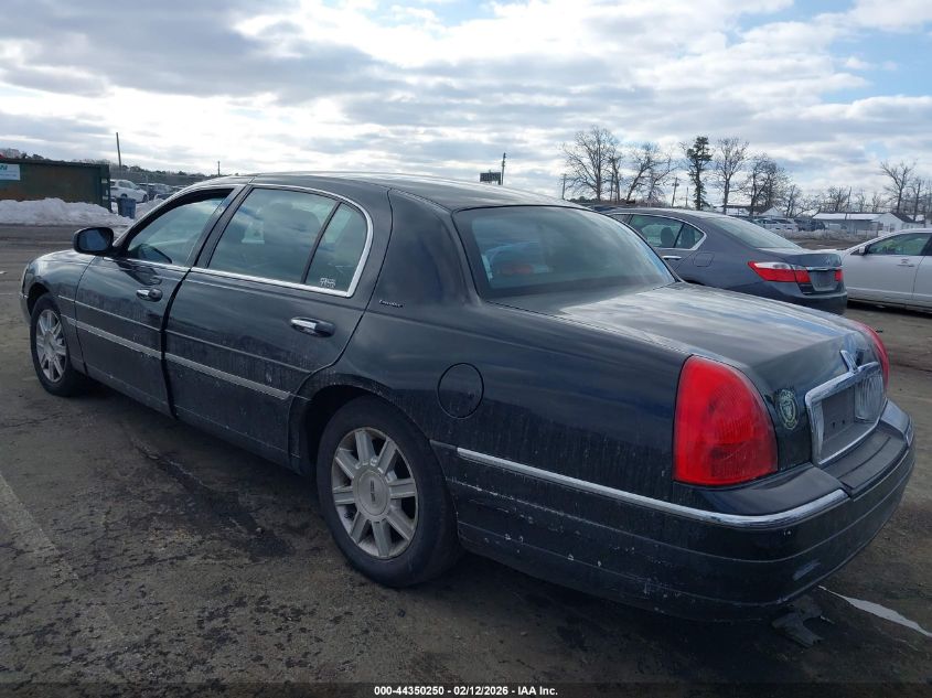 2011 Lincoln Town Car Executive L