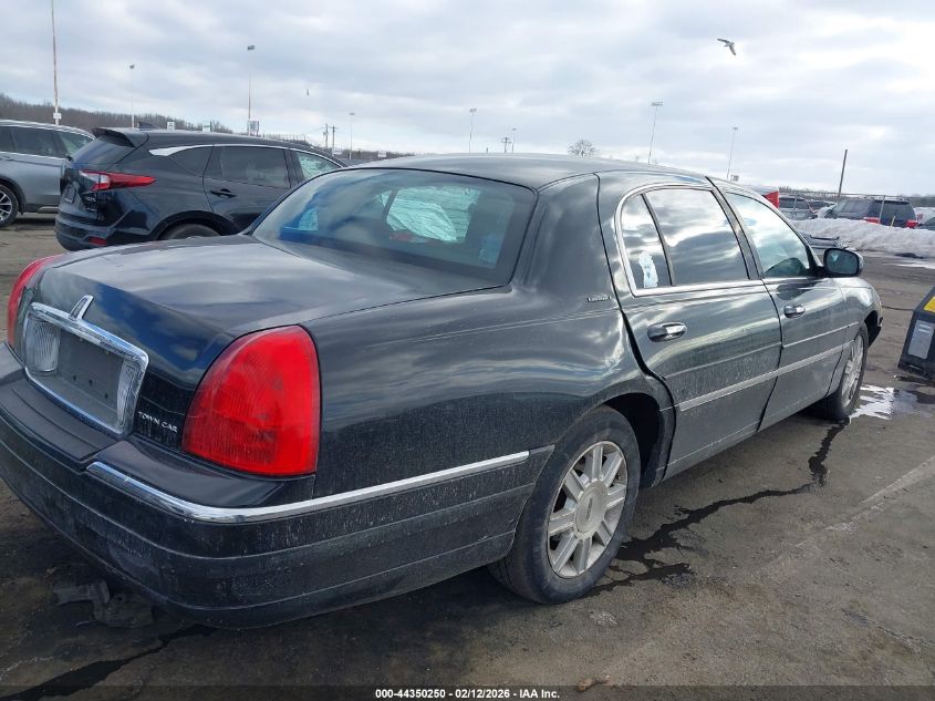 2011 Lincoln Town Car Executive L