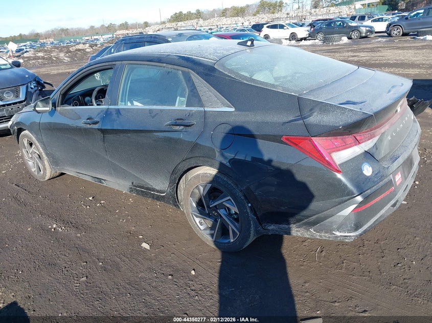 2025 Hyundai Elantra Limited