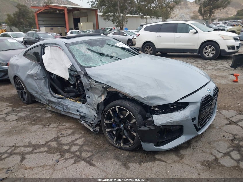 2025 BMW M440I