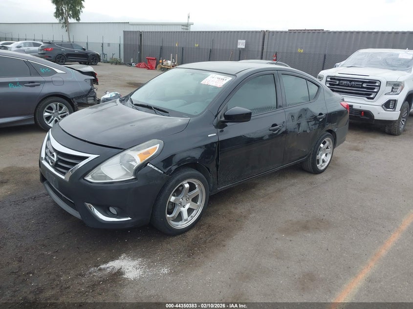 2016 Nissan Versa 1.6 S