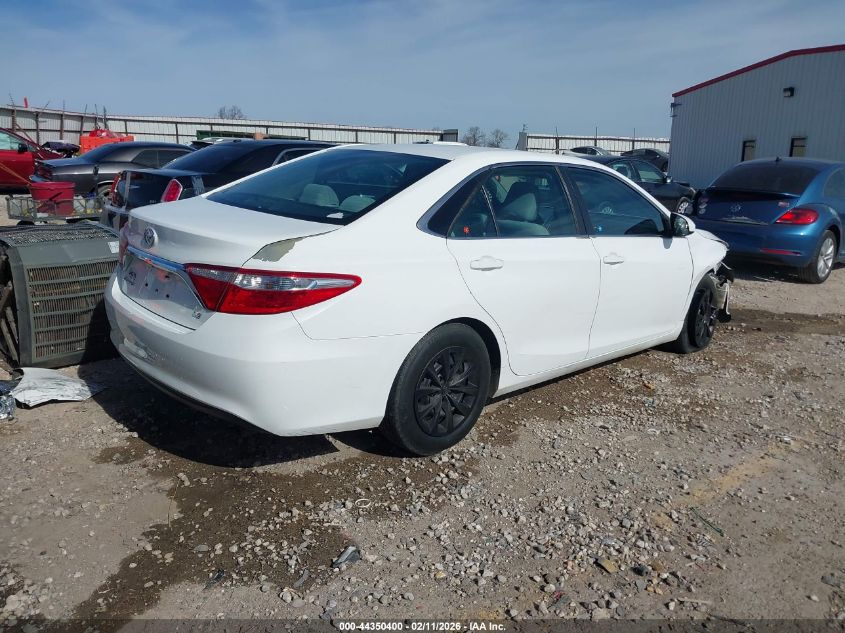2016 Toyota Camry Le