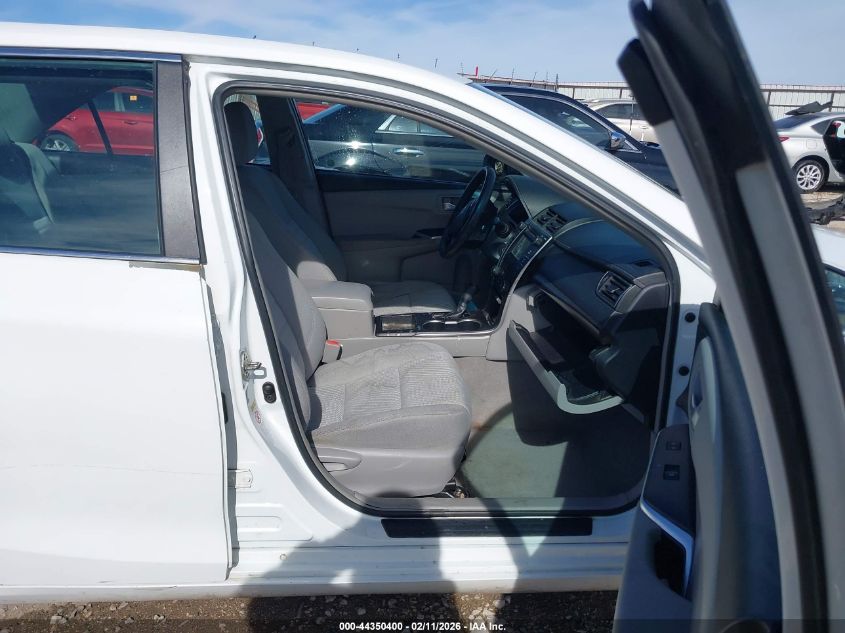 2016 Toyota Camry Le