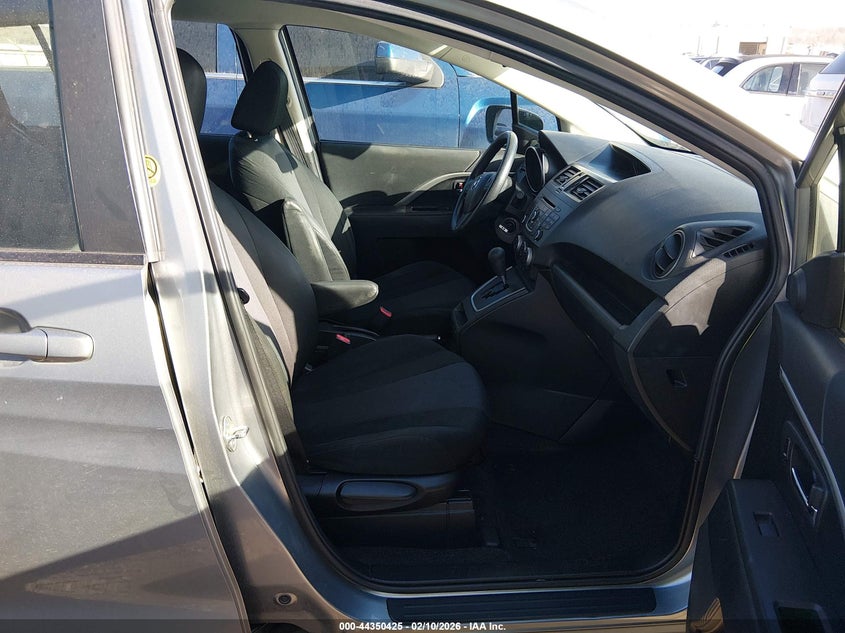 2014 Mazda Mazda5 Sport