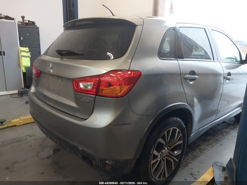 2016 Mitsubishi Outlander Sport 2.0 Es