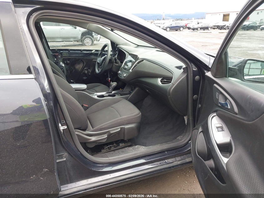 2022 Chevrolet Malibu Fwd 1Fl