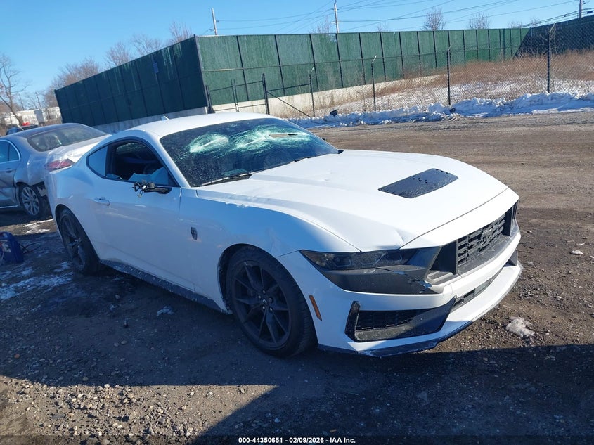 2025 Ford Mustang Dark Horse Fastback