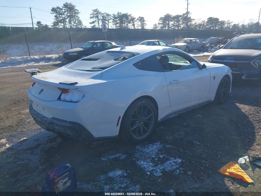 2025 Ford Mustang Dark Horse Fastback