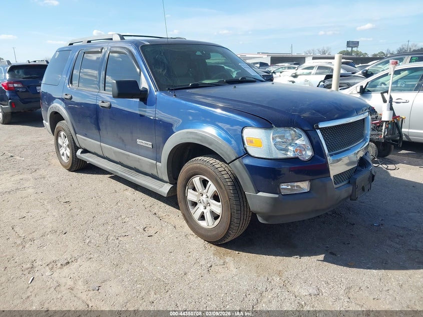 2006 Ford Explorer Xlt