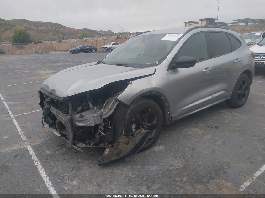 2023 Ford Escape St-Line