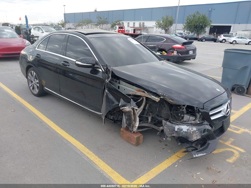 2015 Mercedes-Benz C 300