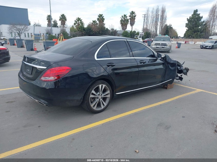 2015 Mercedes-Benz C 300