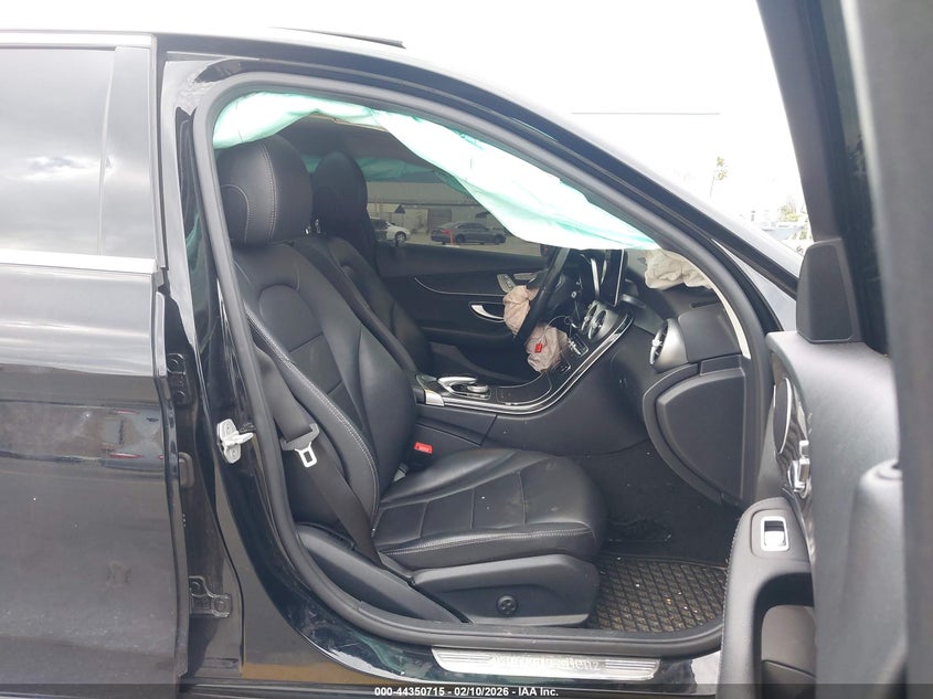 2015 Mercedes-Benz C 300