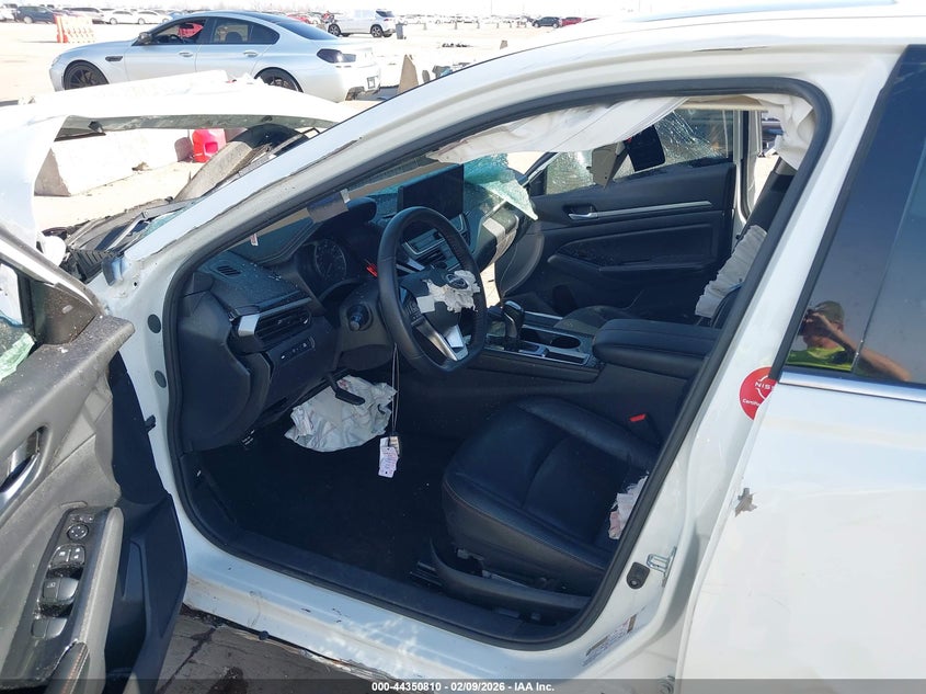 2024 Nissan Altima Sr Fwd