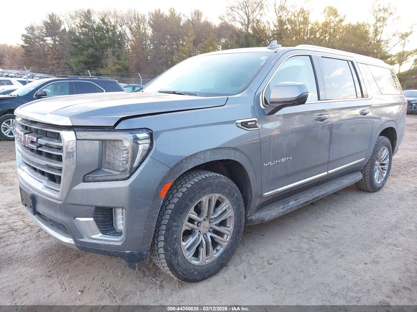2022 GMC Yukon Xl 4Wd Slt