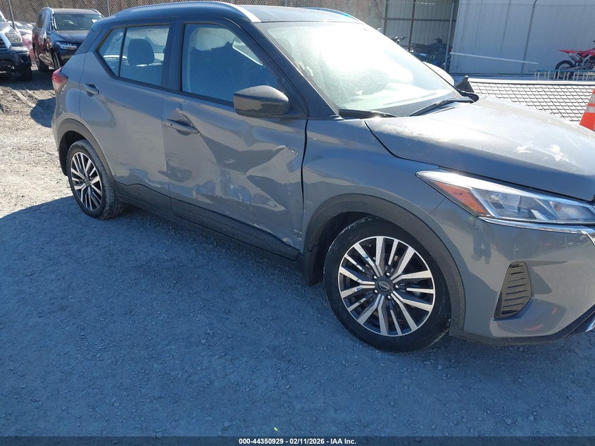 2023 Nissan Kicks Sv Xtronic Cvt