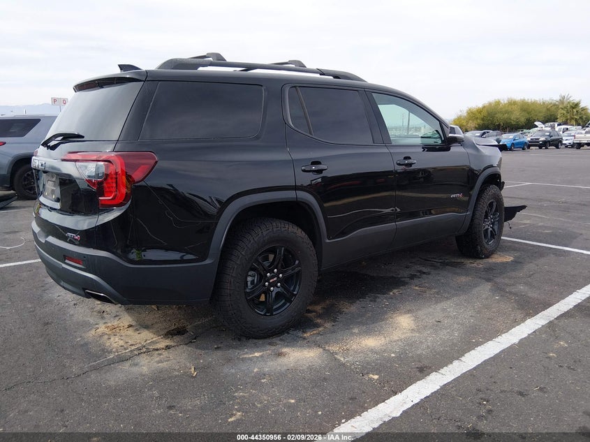 2023 GMC Acadia Awd At4