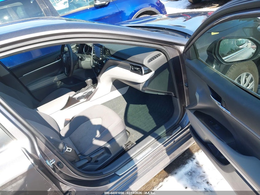 2023 Toyota Camry Le Hybrid