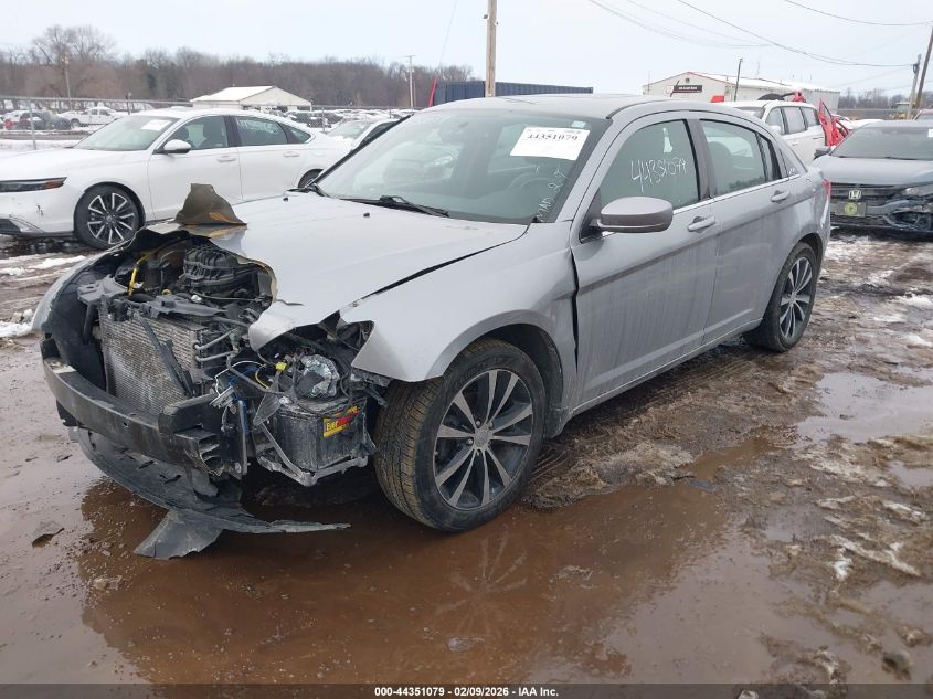 2014 Chrysler 200 Limited VIN: 1C3CCBCG9EN187195 Lot: 44351079