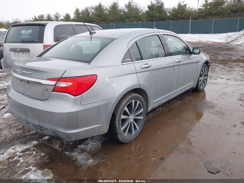 2014 Chrysler 200 Limited VIN: 1C3CCBCG9EN187195 Lot: 44351079