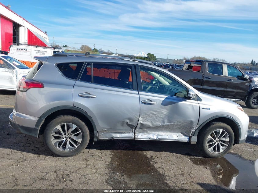 2017 Toyota Rav4 Hybrid Xle VIN: JTMRJREV9HD149315 Lot: 44351118