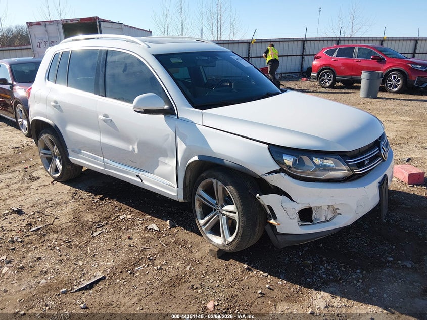 2015 Volkswagen Tiguan R-Line