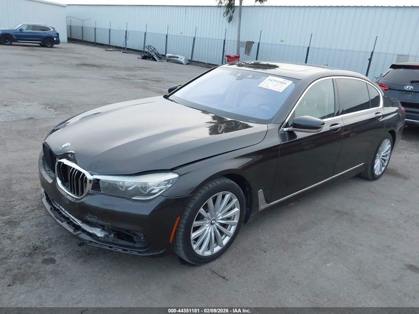 2016 BMW 740I