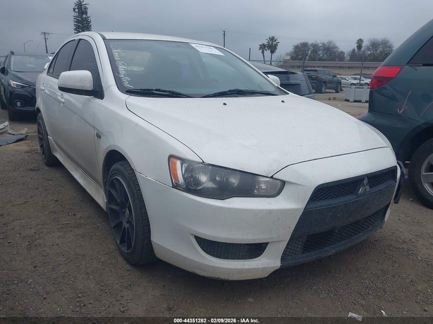 2014 Mitsubishi Lancer Es