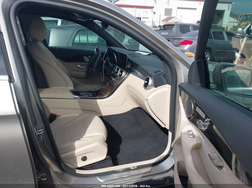 2021 Mercedes-Benz Glc 300 4Matic Suv