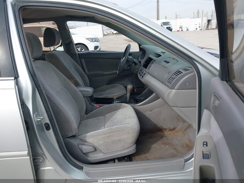 2002 Toyota Camry Le V6