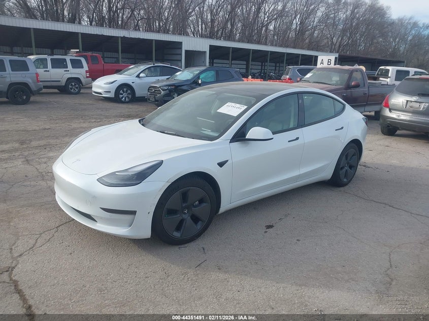 2022 Tesla Model 3 Rear-Wheel Drive
