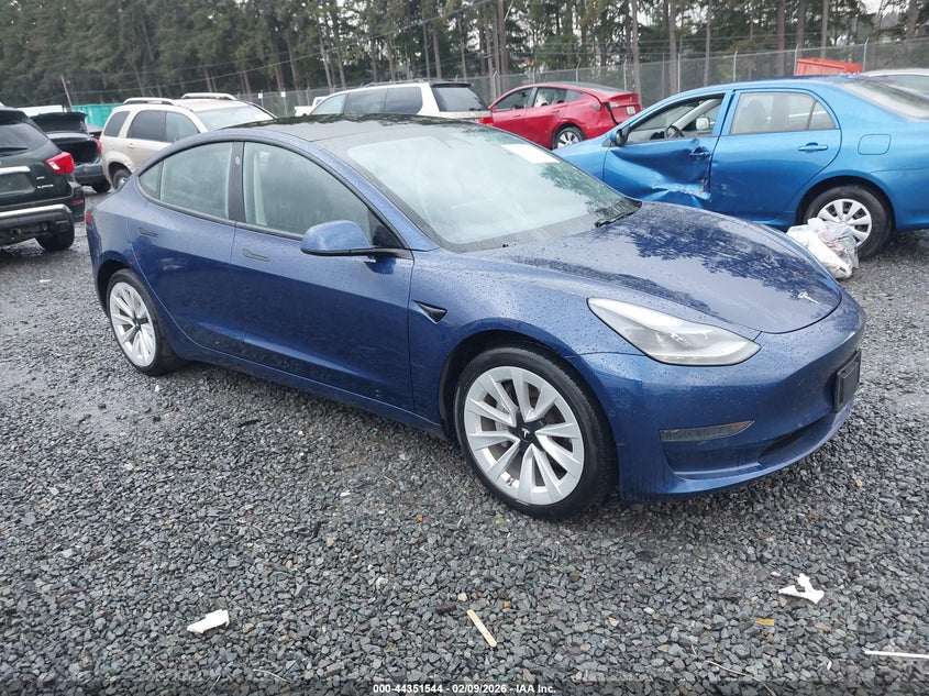 2021 Tesla Model 3 Standard Range Plus Rear-Wheel Drive