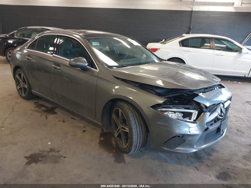 2019 Mercedes-Benz A 220 4Matic
