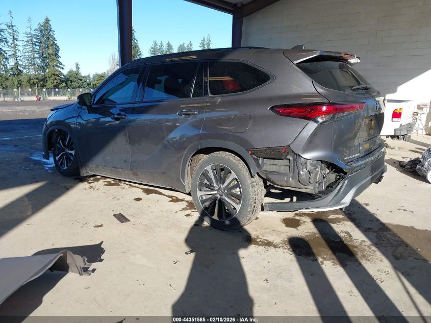 2021 Toyota Highlander Xse