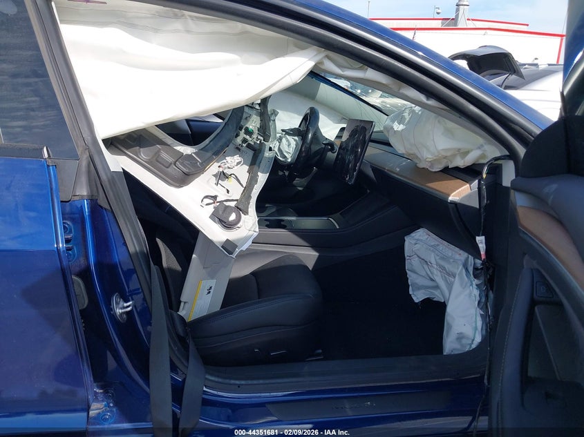 2022 Tesla Model 3 Long Range Dual Motor All-Wheel Drive