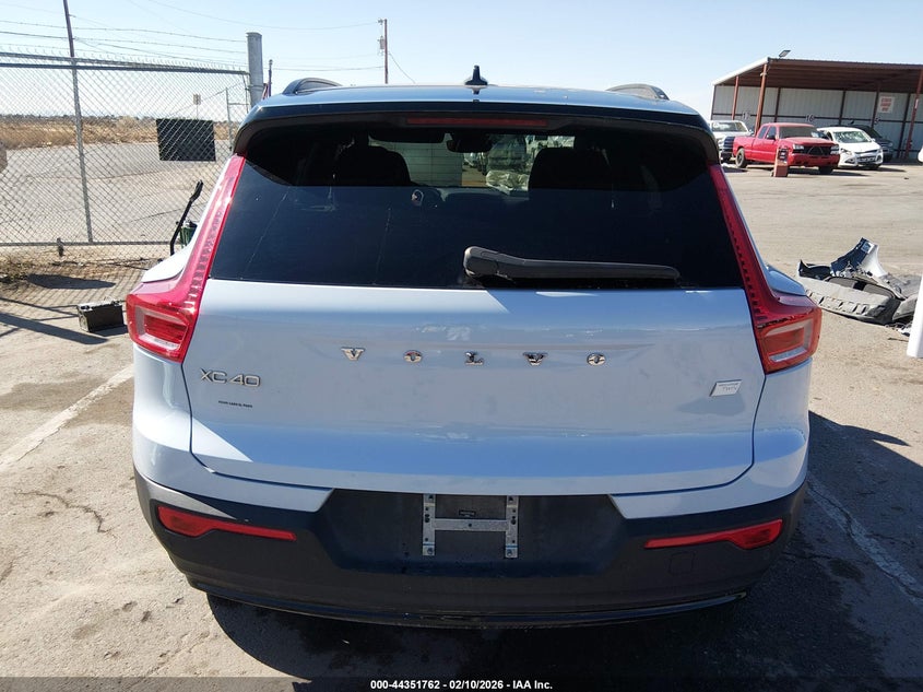 2024 Volvo Xc40 Recharge Pure Electric Twin Plus VIN: YV4ER3XL2R2275669 Lot: 44351762