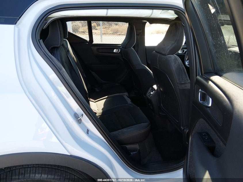 2024 Volvo Xc40 Recharge Pure Electric Twin Plus VIN: YV4ER3XL2R2275669 Lot: 44351762