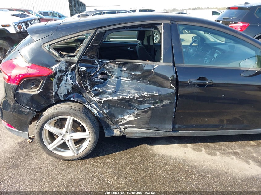 2017 Ford Focus Sel VIN: 1FADP3M24HL274814 Lot: 44351764