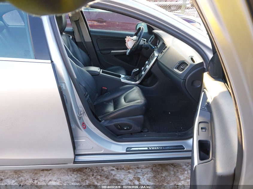 2015 Volvo S60 T5 Premier