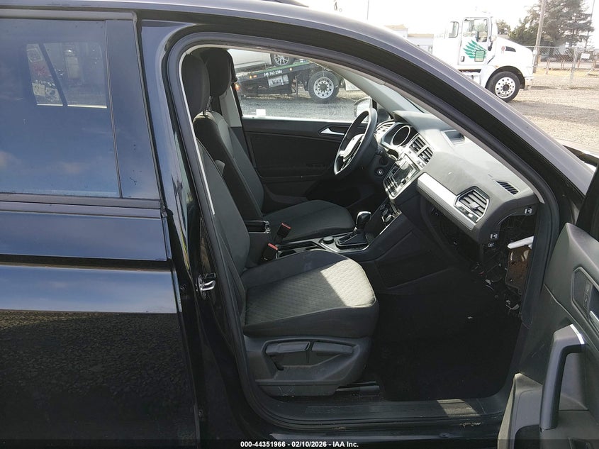 2019 Volkswagen Tiguan 2.0T S