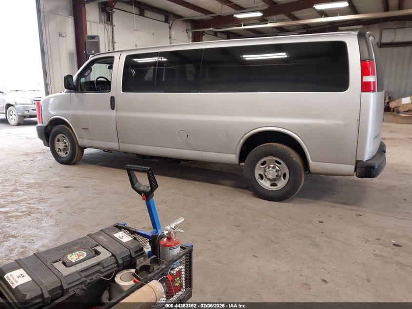 2017 Chevrolet Express 3500 Ls