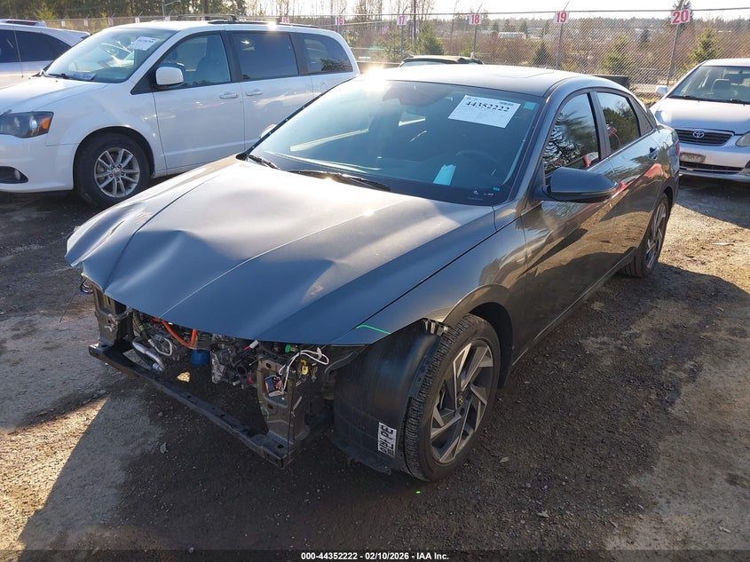 2024 Hyundai Elantra Hybrid Limited