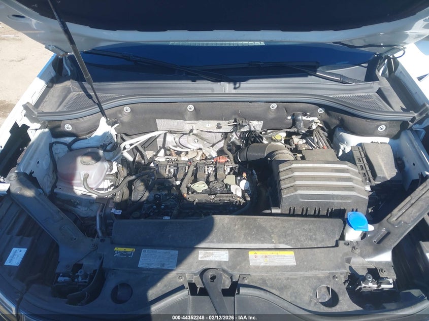 2024 Volkswagen Atlas Cross Sport 2.0T Sel R-Line VIN: 1V2AE2CA9RC235352 Lot: 44352248