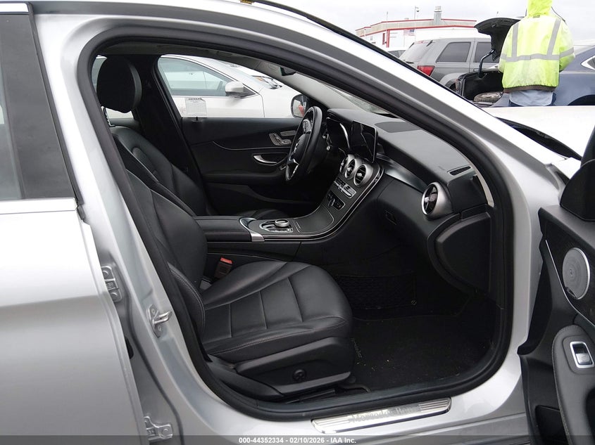 2021 Mercedes-Benz C 300 Sedan