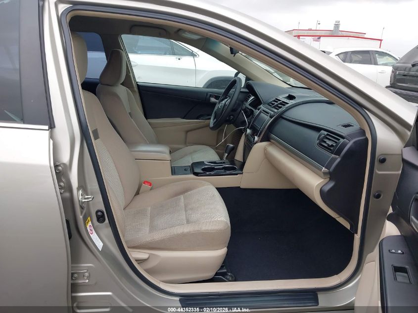 2014 Toyota Camry Le