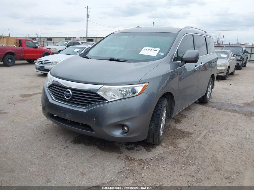 2017 Nissan Quest Sv