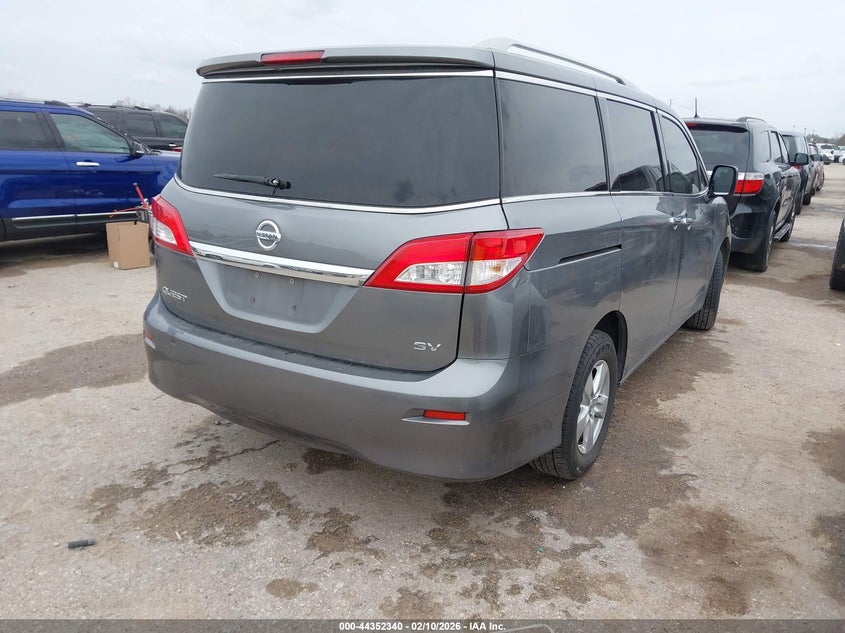 2017 Nissan Quest Sv