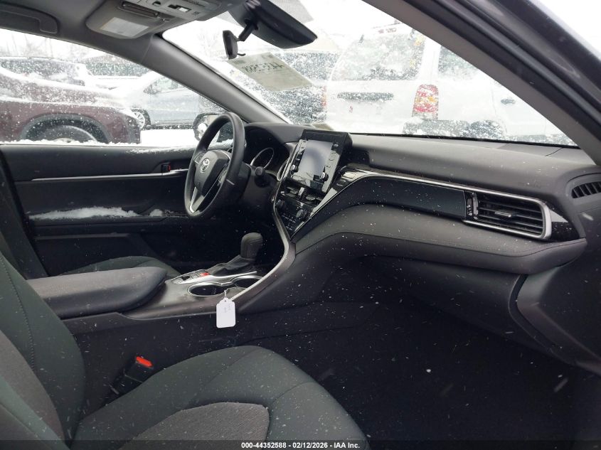 2022 Toyota Camry Le Hybrid